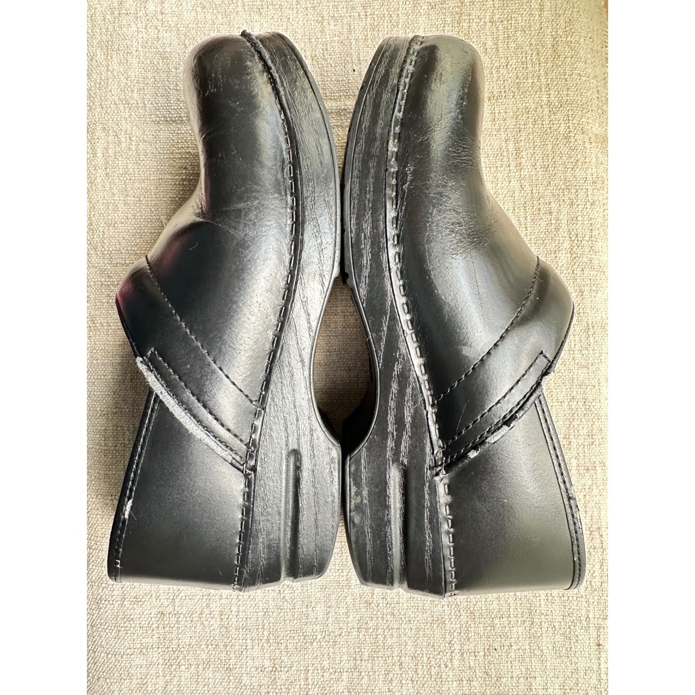 Dansko Professional Black Leather Clogs Womens Size 41 Comfort Slip On Shoes